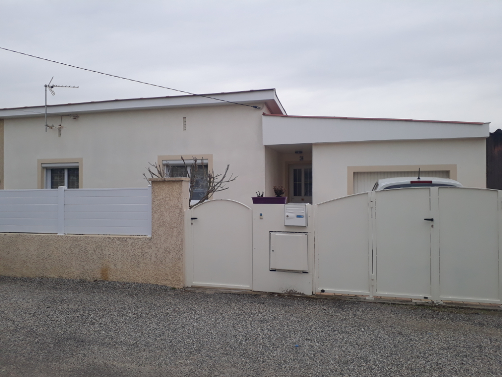 Maison 3 pièces de 70 m² à vendre à ROMANS SUR ISERE (26100).