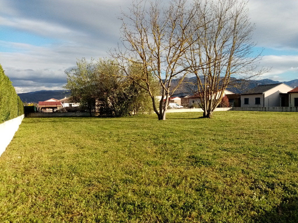 Terrain Saint Lattier 1000 m2