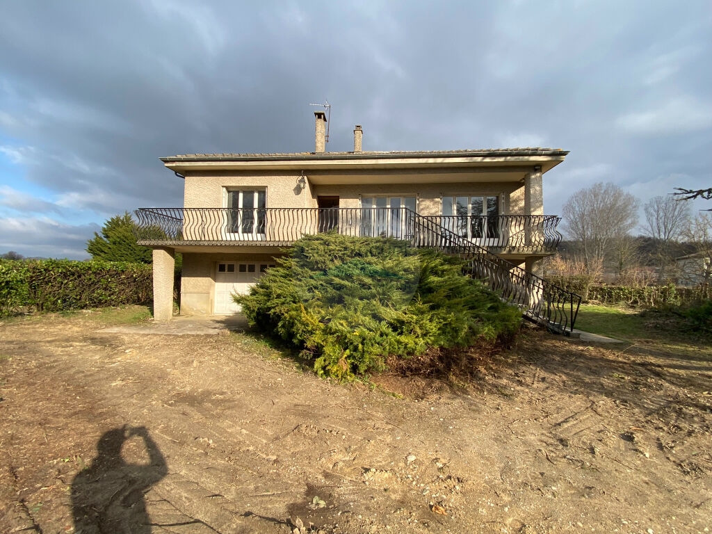 CLERIEUX : maison 4 pièces à vendre