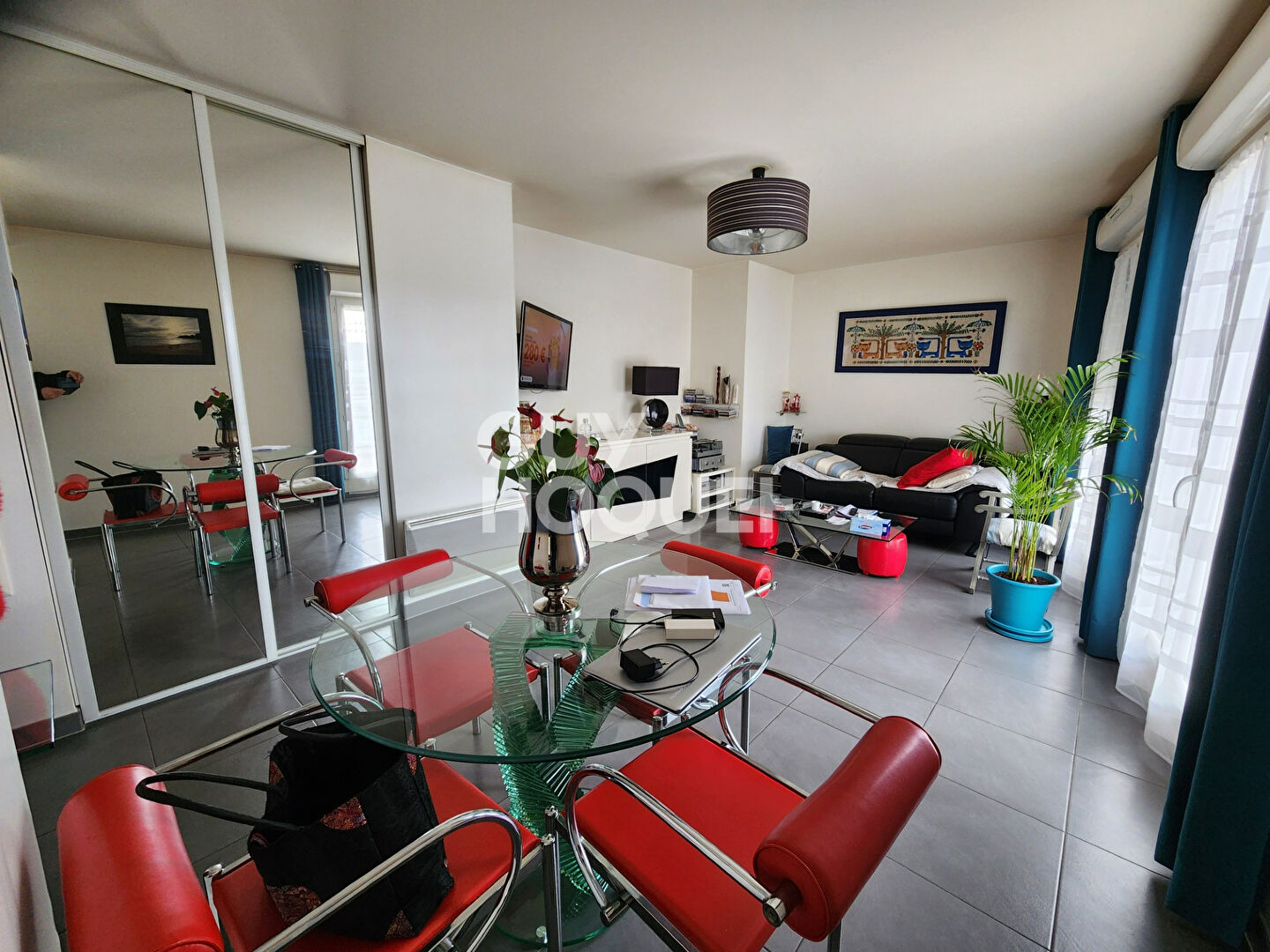 DERNIER ETAGE TERRASSE Appartement Rosny Sous Bois 2 pièces 50m2