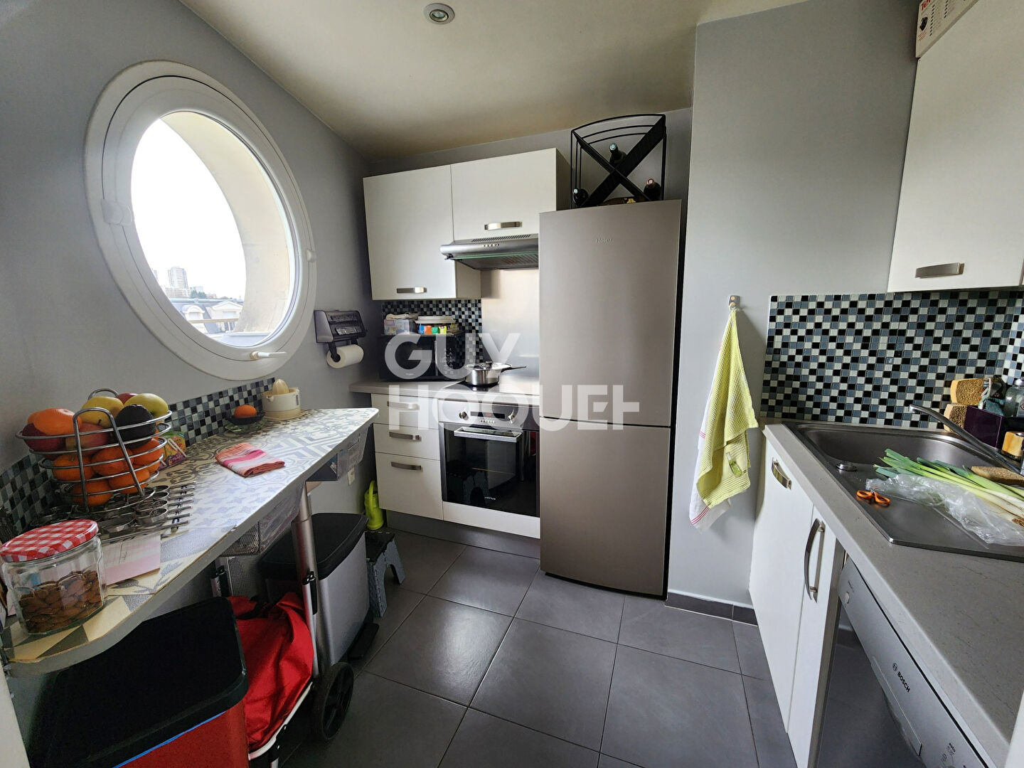 DERNIER ETAGE TERRASSE Appartement Rosny Sous Bois 2 pièces 50m2