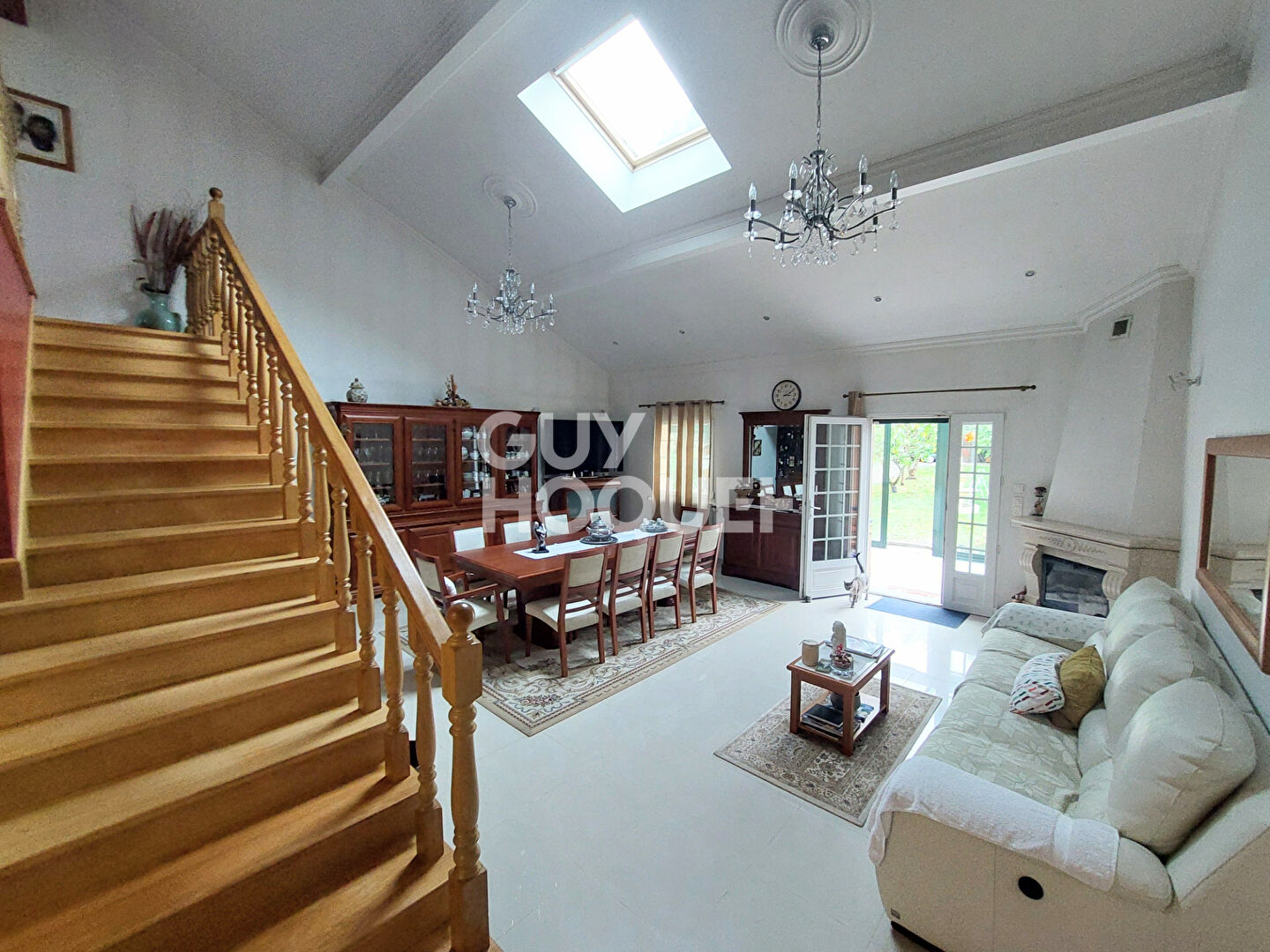 Pavillon individuel non mitoyen de 7 pièces