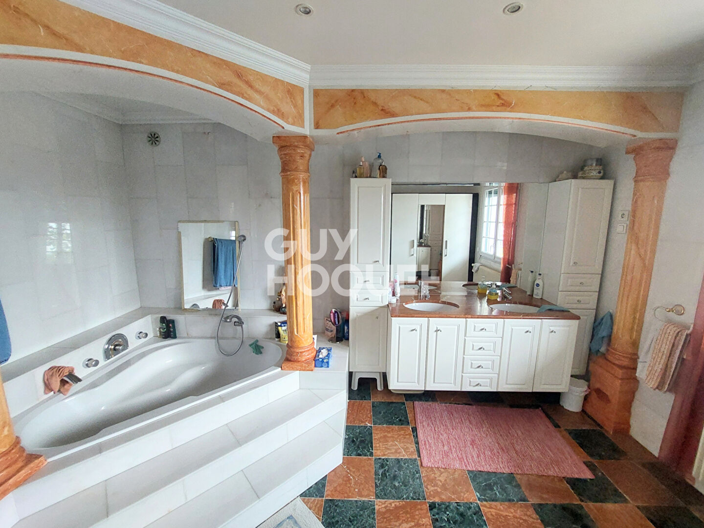 Pavillon individuel non mitoyen de 7 pièces