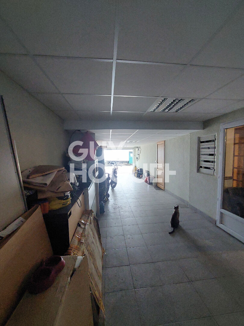 Pavillon individuel non mitoyen de 7 pièces