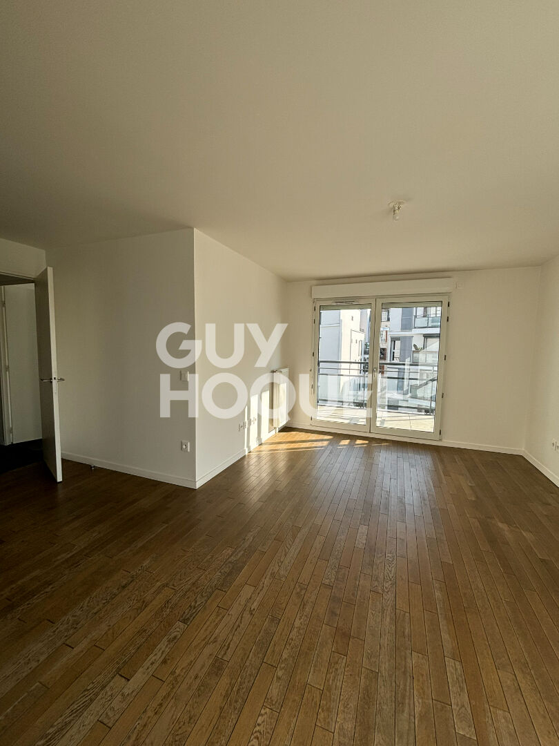 PROCHE GARE RER/MARE HUGUET