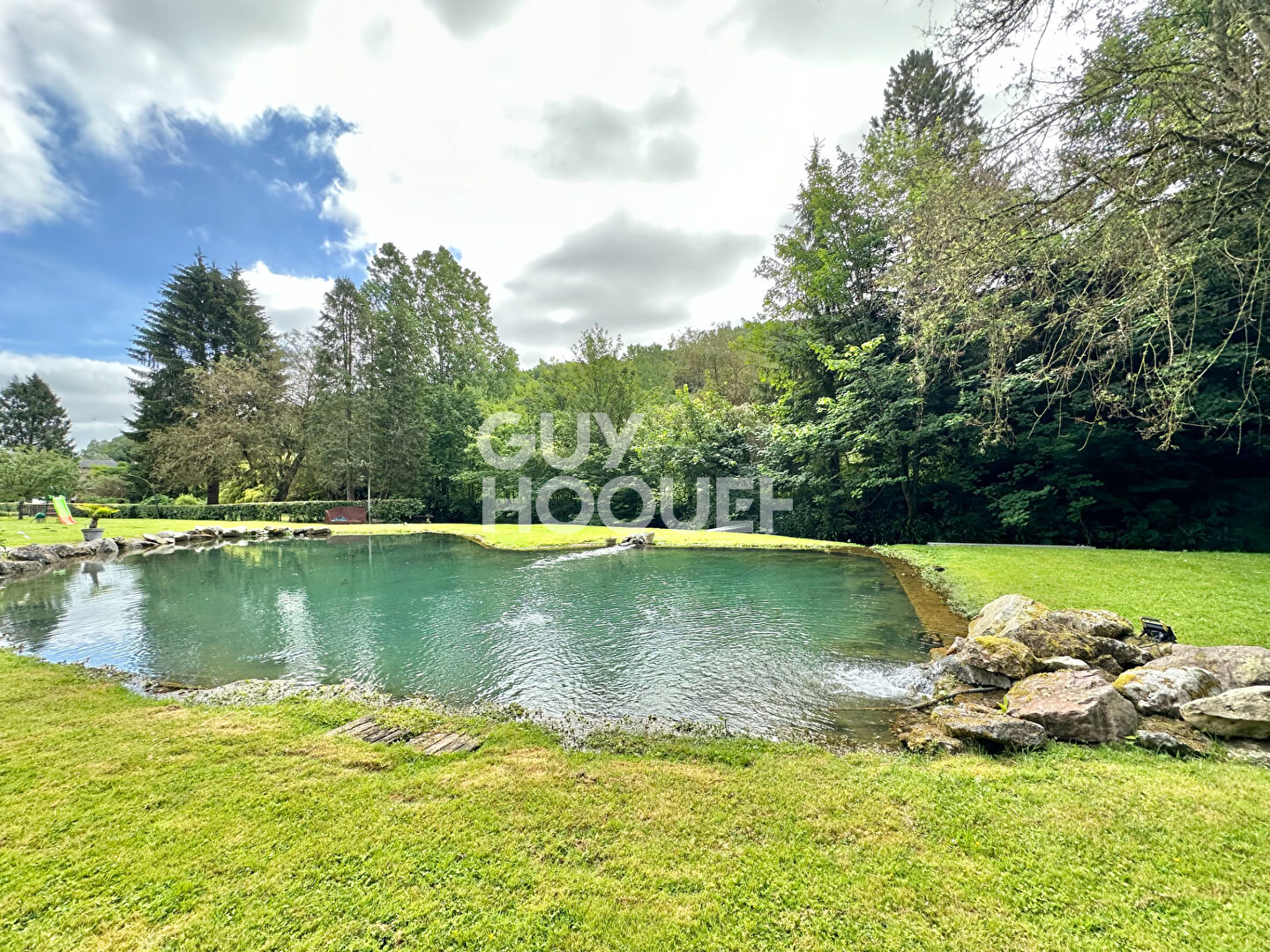 Proche Pavilly Propriété Bord de rivière