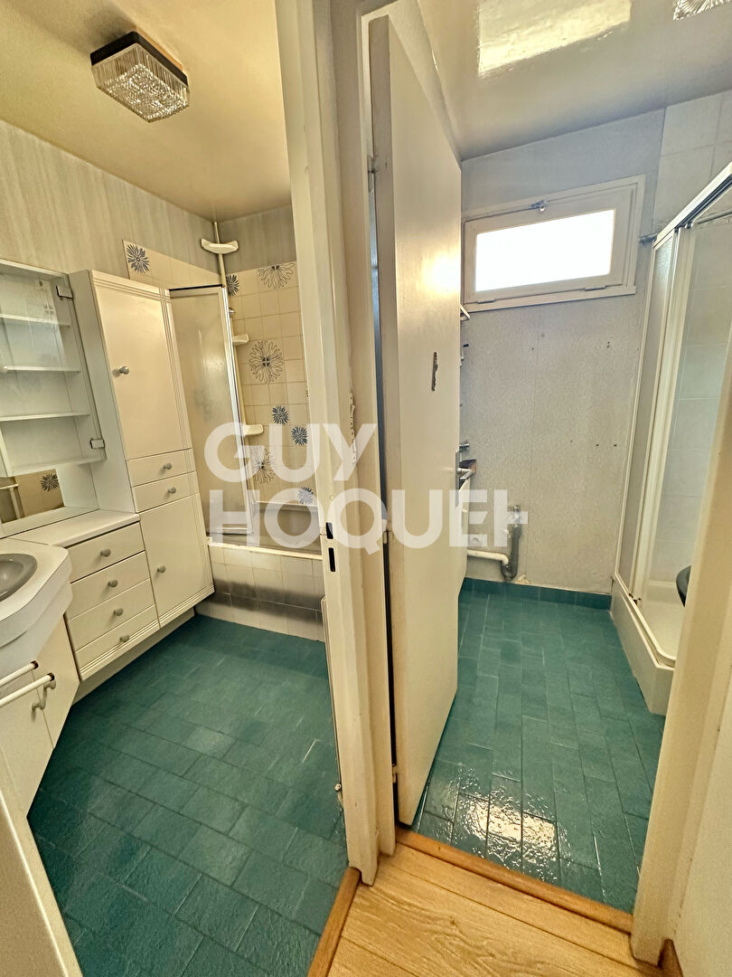 T5 AVEC BALCON ET PARKING ROUEN  PREFECTURE / FAC DE DROIT