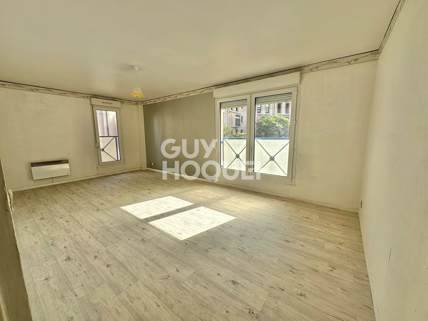 ROUEN HOTEL DE POLICE / ST SEVER