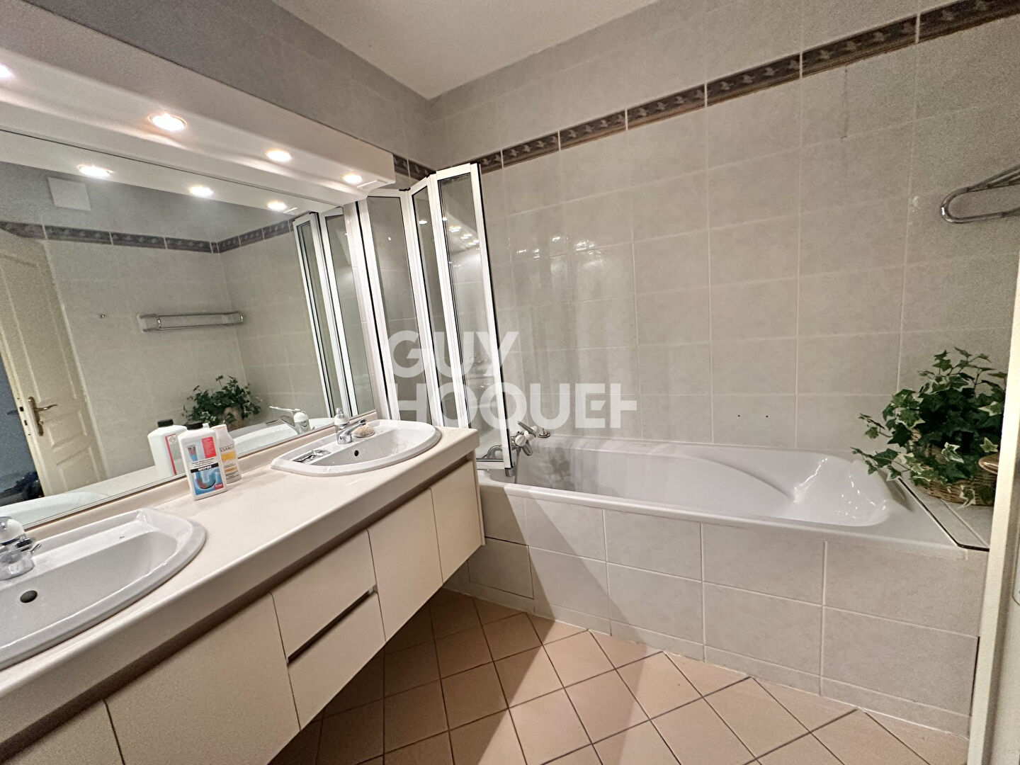 Prévessin-Moëns  T6 Rooftop