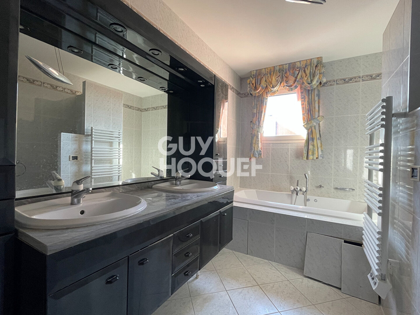 Prévessin-Moëns  T6 Rooftop