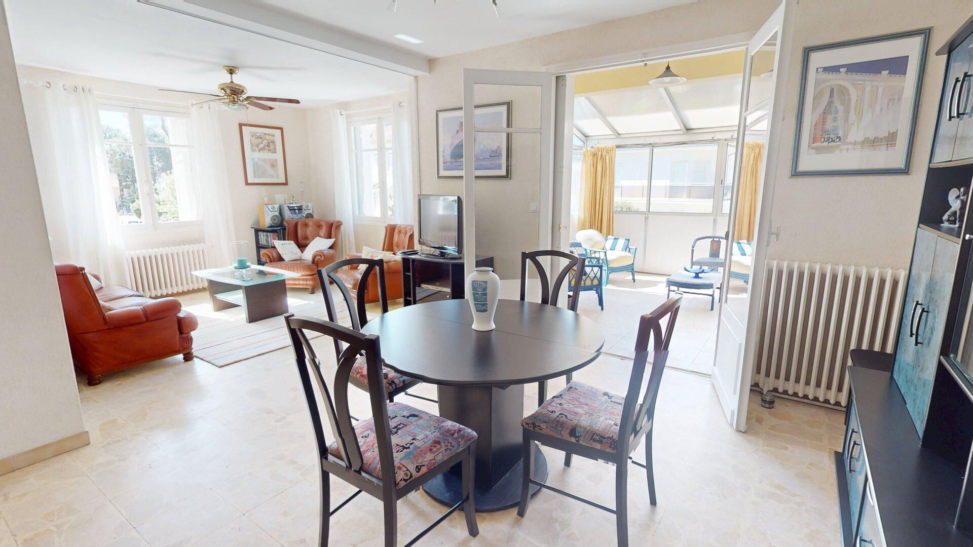 Maison à vendre à Royan - 4 chambres, proche de la mer