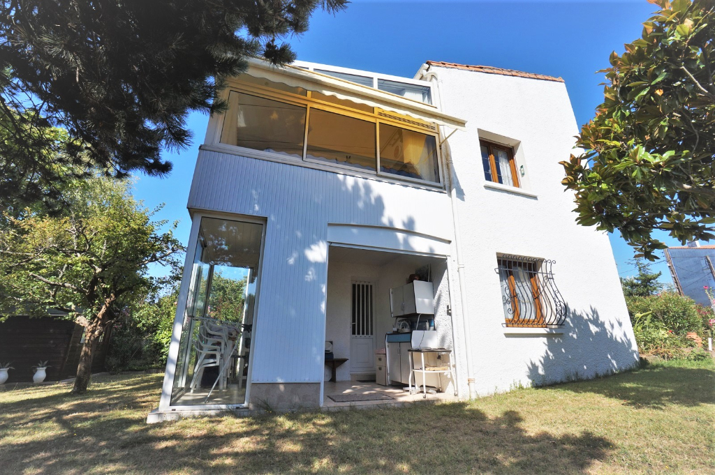 Maison Royan 5 pièce(s) 132.50 m2 Guyhoquet.fr