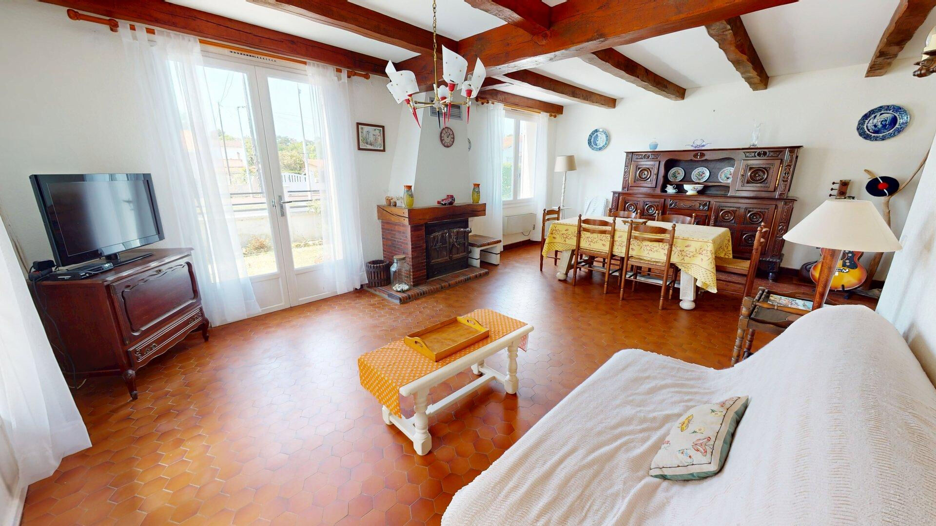 Maison 3 pièces à vendre à Royan, proche commodités et mer