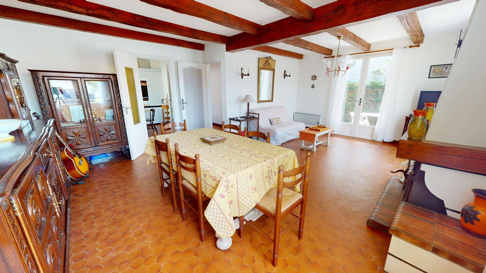Maison 3 pièces à vendre à Royan, proche commodités et mer