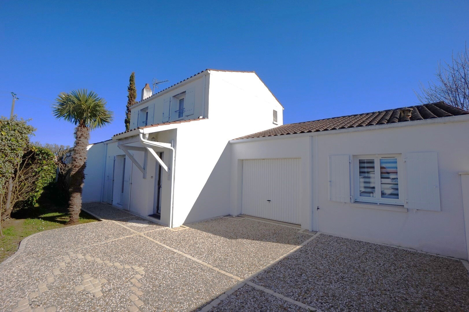 Maison à vendre à Royan - 5 pièces avec piscine