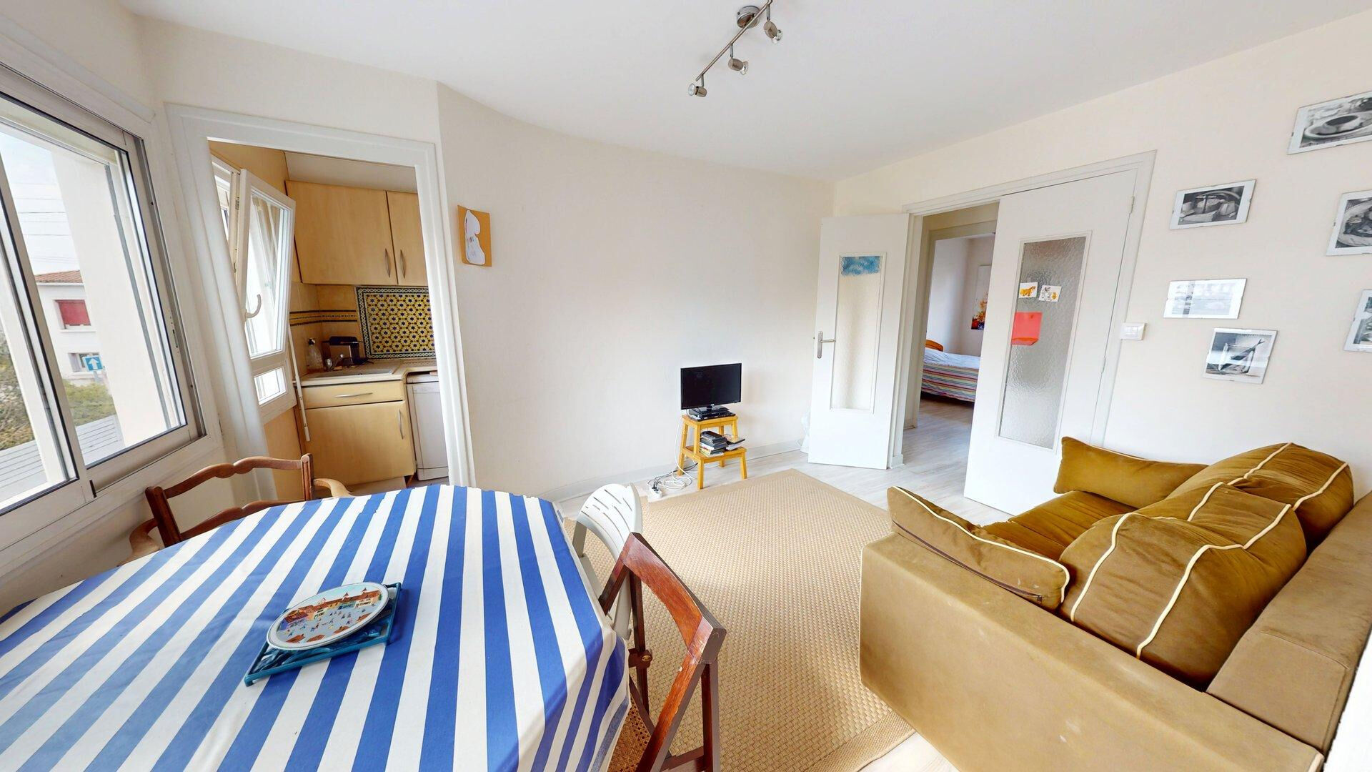 Appartement 4 pièces à vendre à Royan - Réf 6152