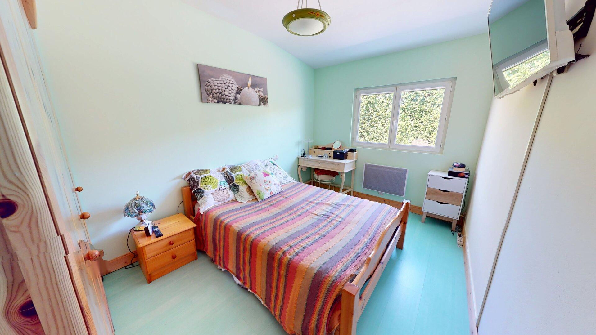 Maison plain-pied à vendre à Royan - 4 chambres et grand terrain