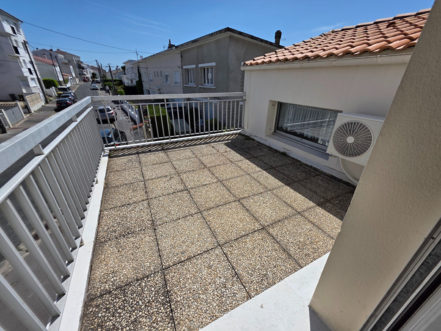 Appartement 3 pièces à vendre à Royan, proche marché et commodités