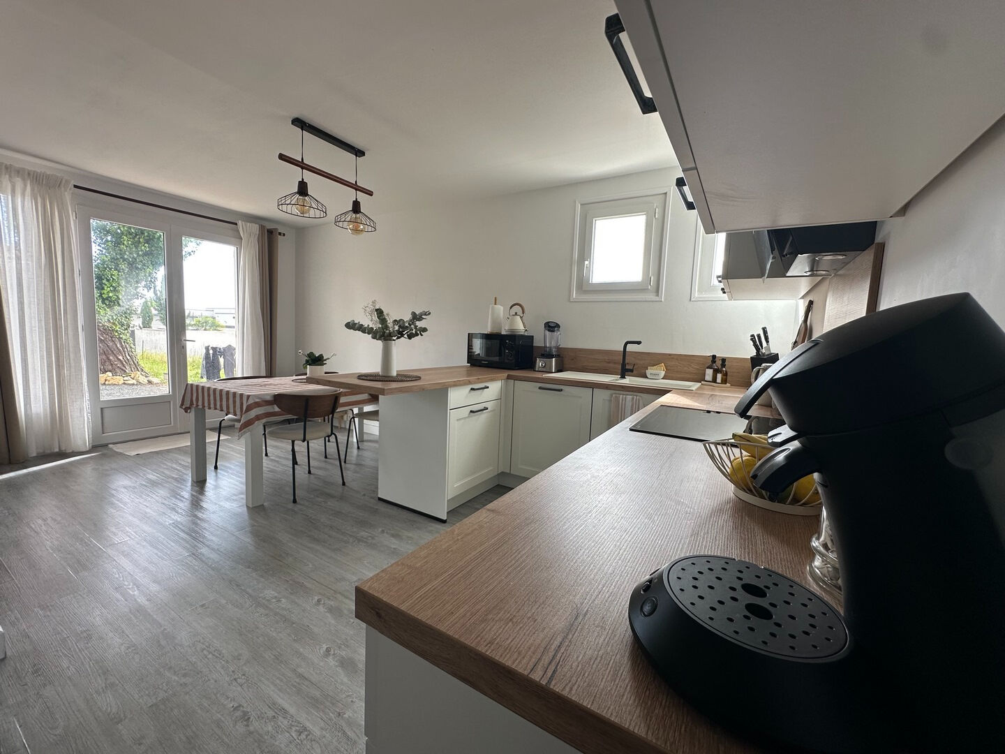 À vendre : Appartement spacieux de 4 pièces à Royan