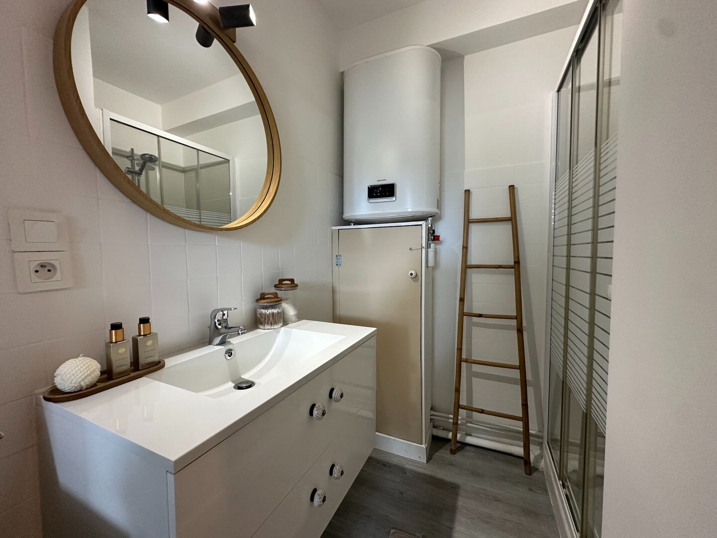 À vendre : Appartement spacieux de 4 pièces à Royan