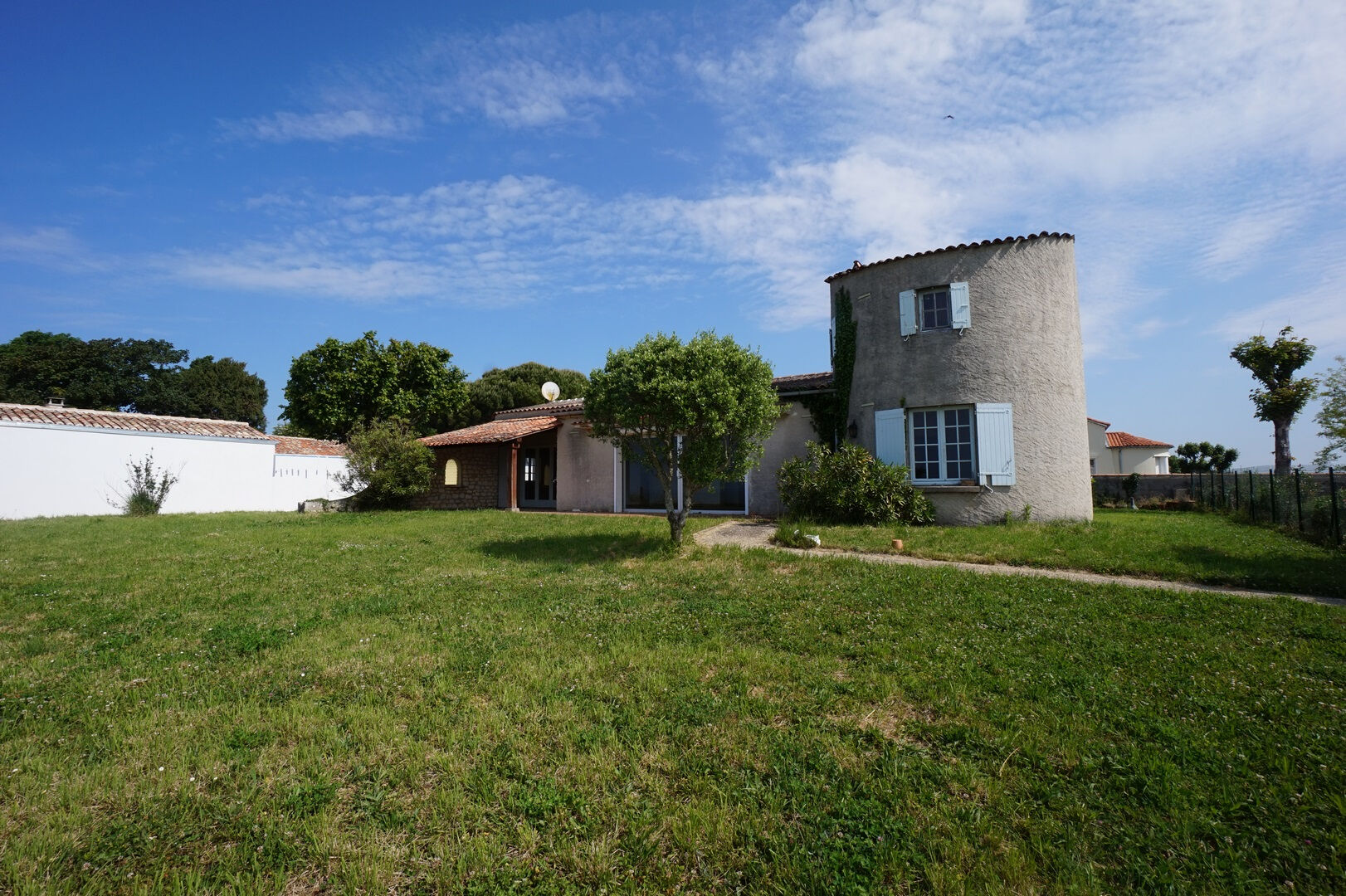 Maison exceptionnelle à vendre à Meschers sur Gironde !