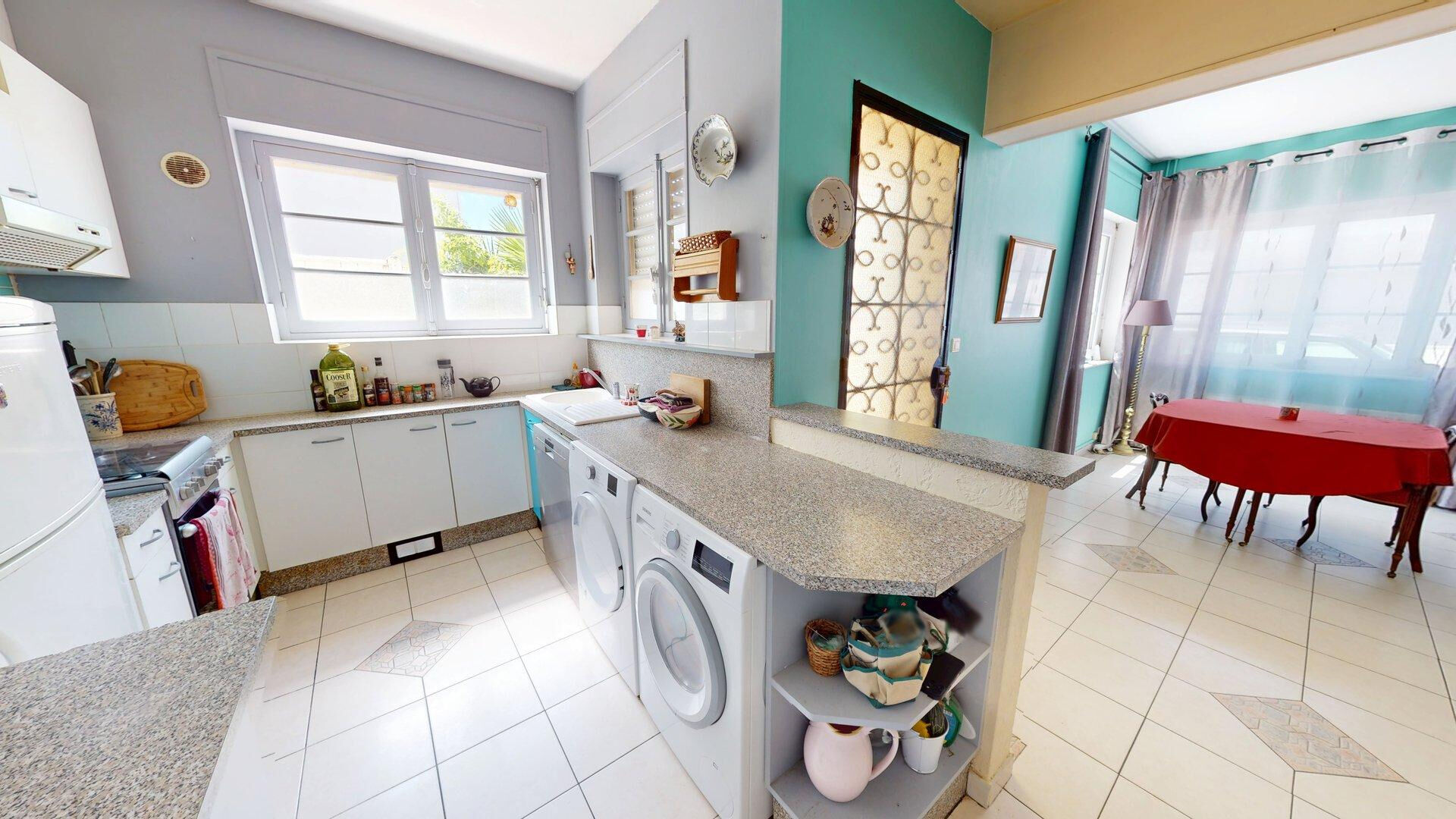 Maison 4 pièces à vendre à Royan, secteur Marché Central