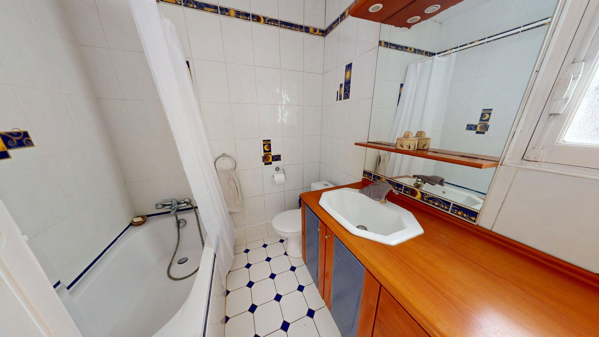 Maison 4 pièces à vendre à Royan, secteur Marché Central