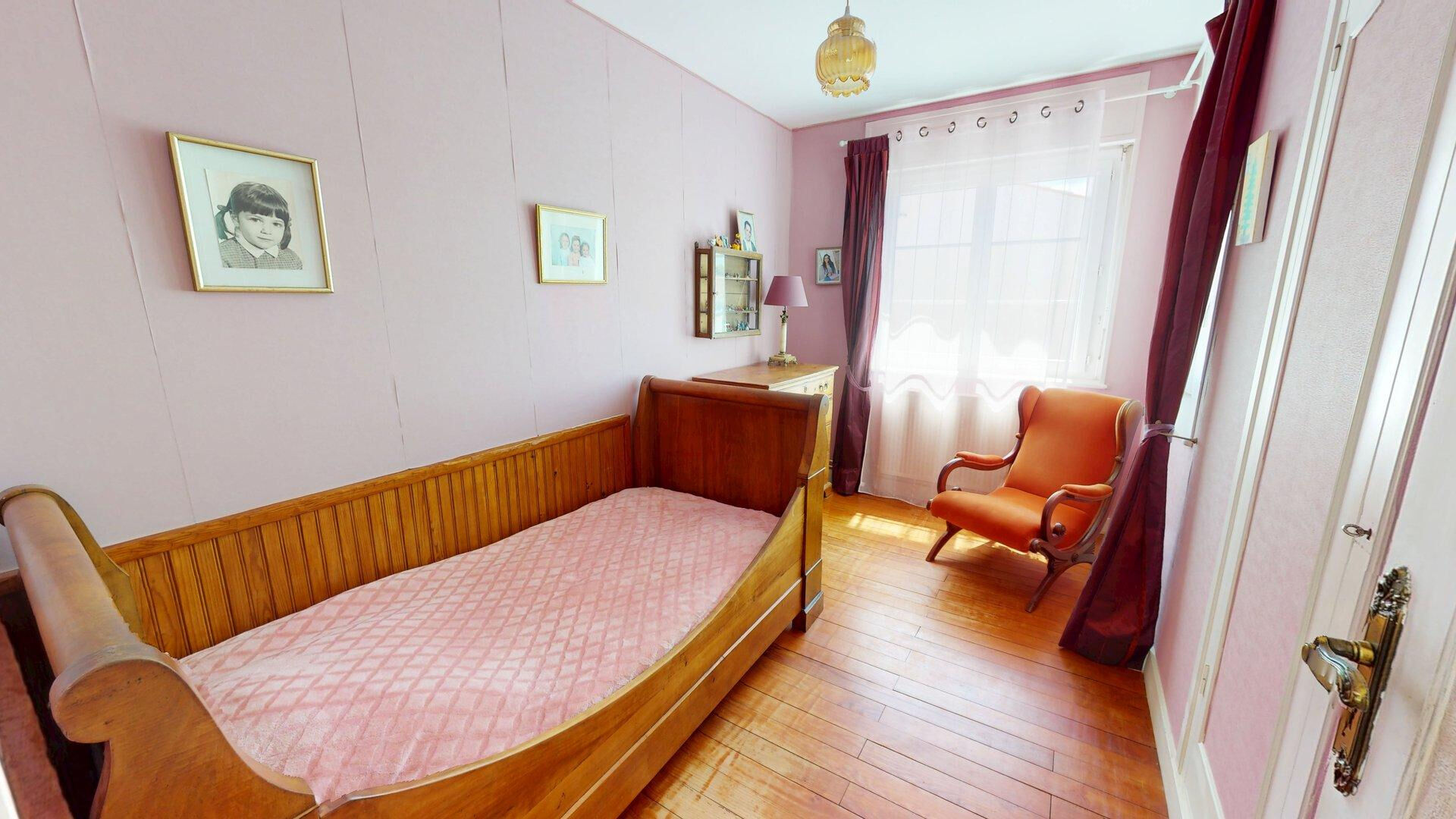 Maison 4 pièces à vendre à Royan, secteur Marché Central