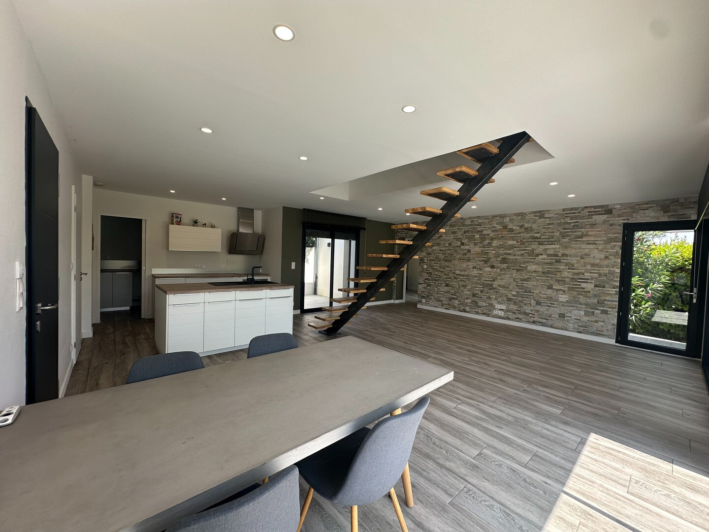 Maison 4 pièces à vendre à Breuillet (17920)