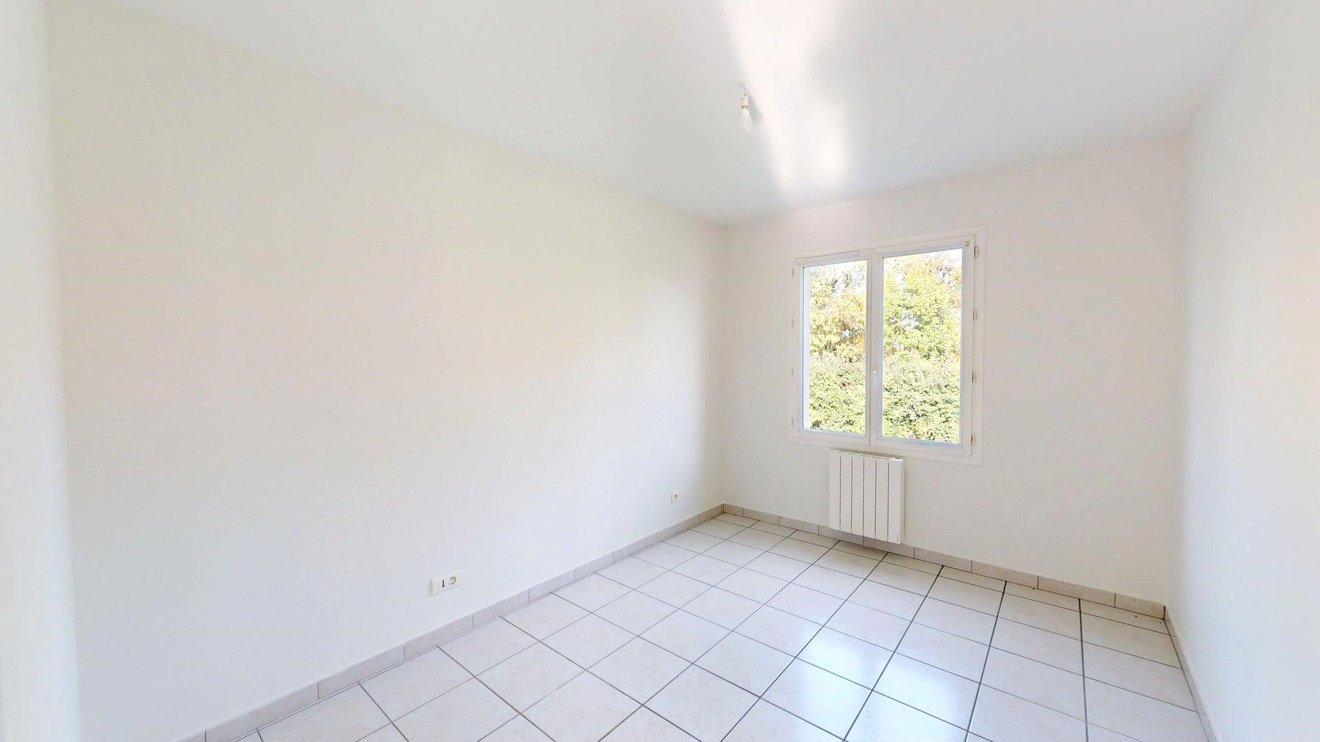 Maison à vendre à Royan - 4 pièces, 3 chambres