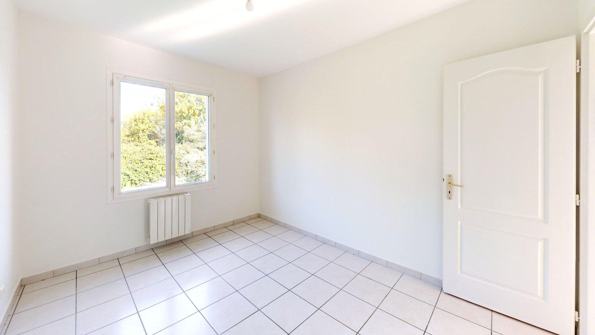 Maison à vendre à Royan - 4 pièces, 3 chambres