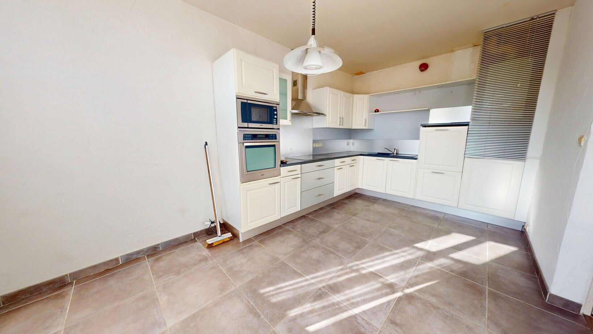 Maison 3 pièces à vendre à Royan, proche commodités et mer