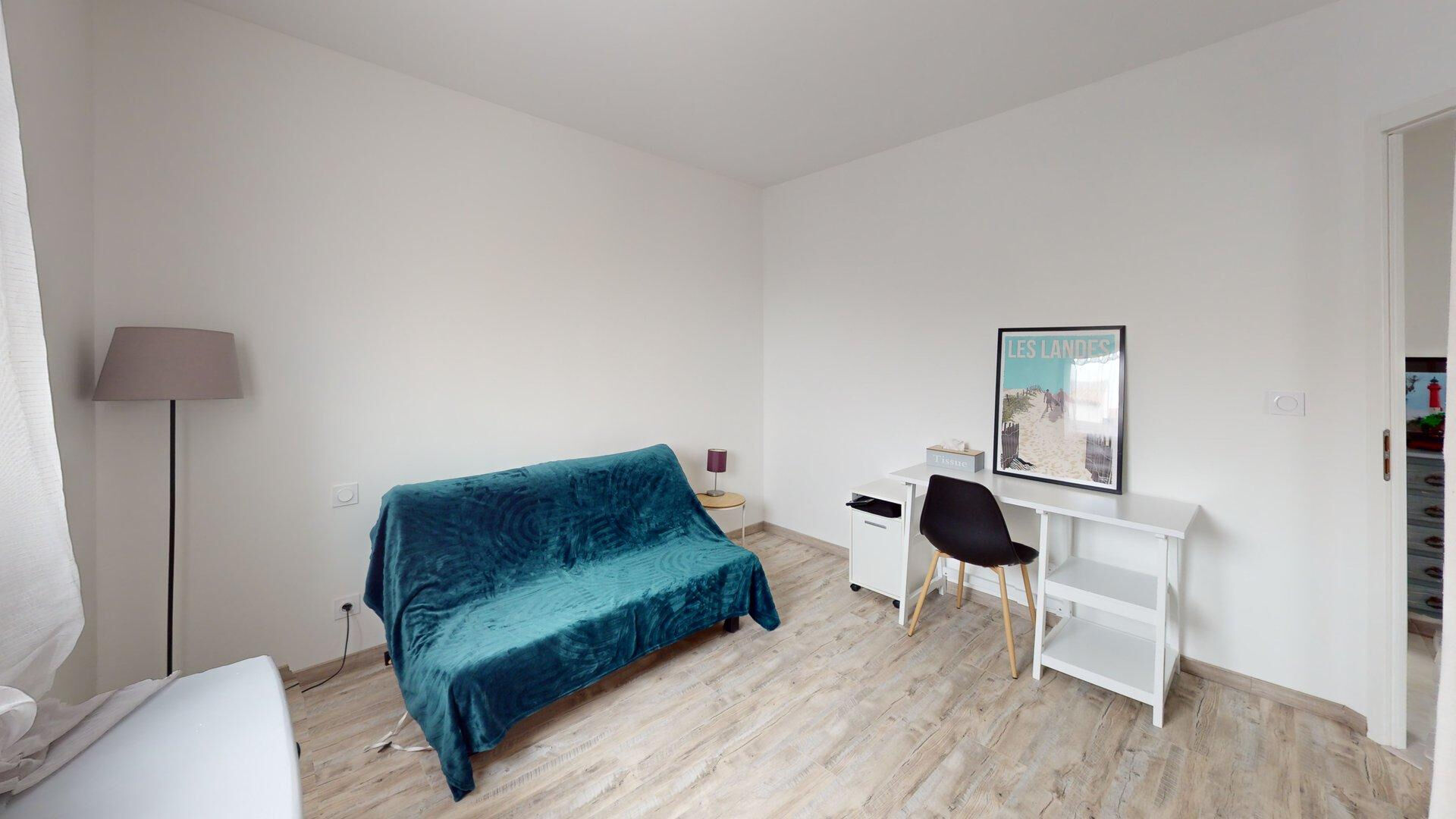 Maison à vendre à Meschers-sur-Gironde - 3 chambres, jardin et garage