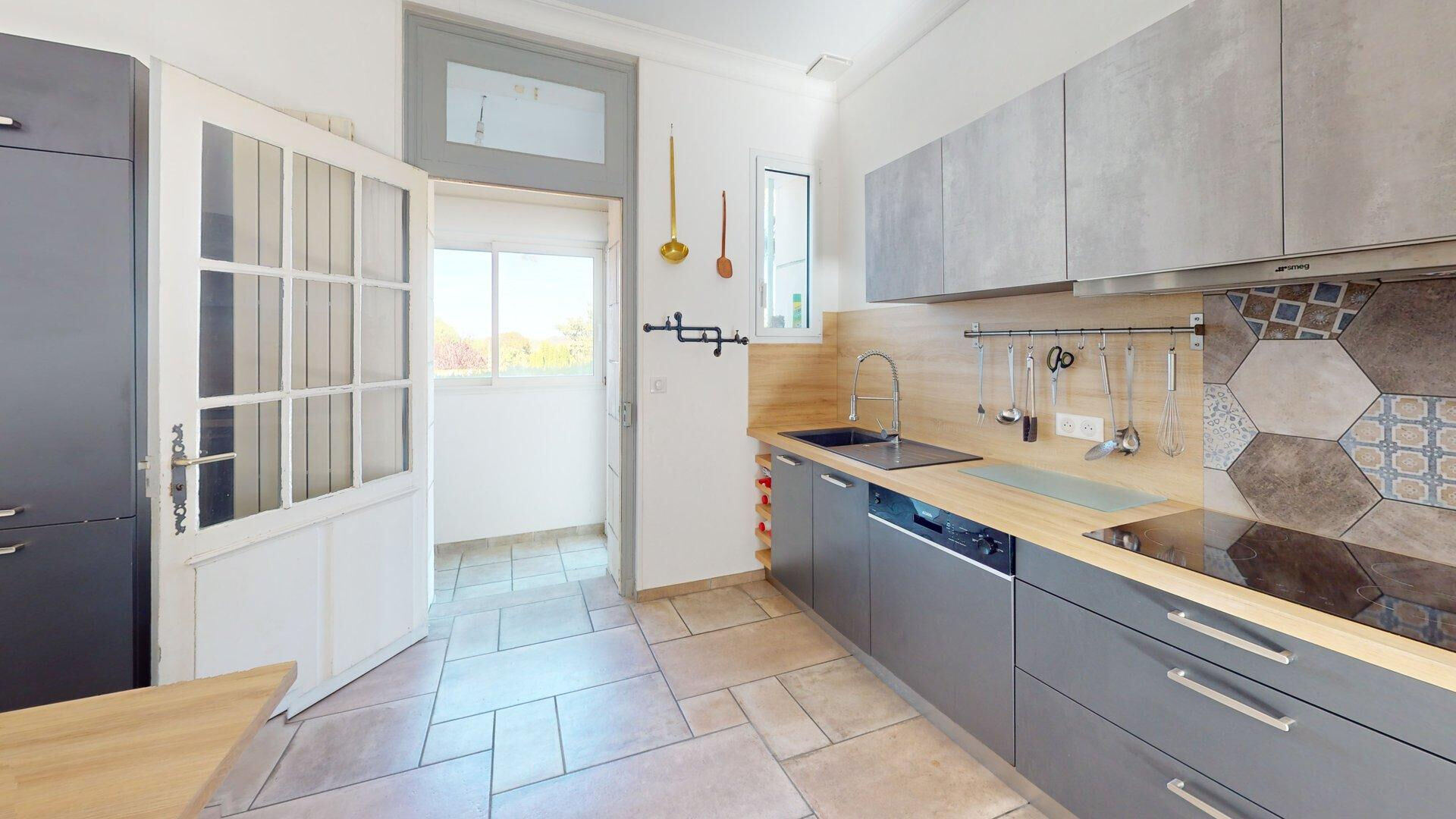 Maison à vendre à Meschers sur Gironde - 5 chambres, proche de la mer