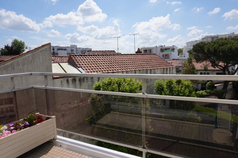 VENTE : appartement 3 pièces (70 m²) à ROYAN