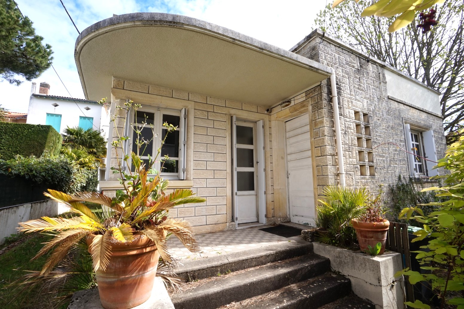 Charmante maison 3 pièces à vendre à Royan, proche mer et commodités