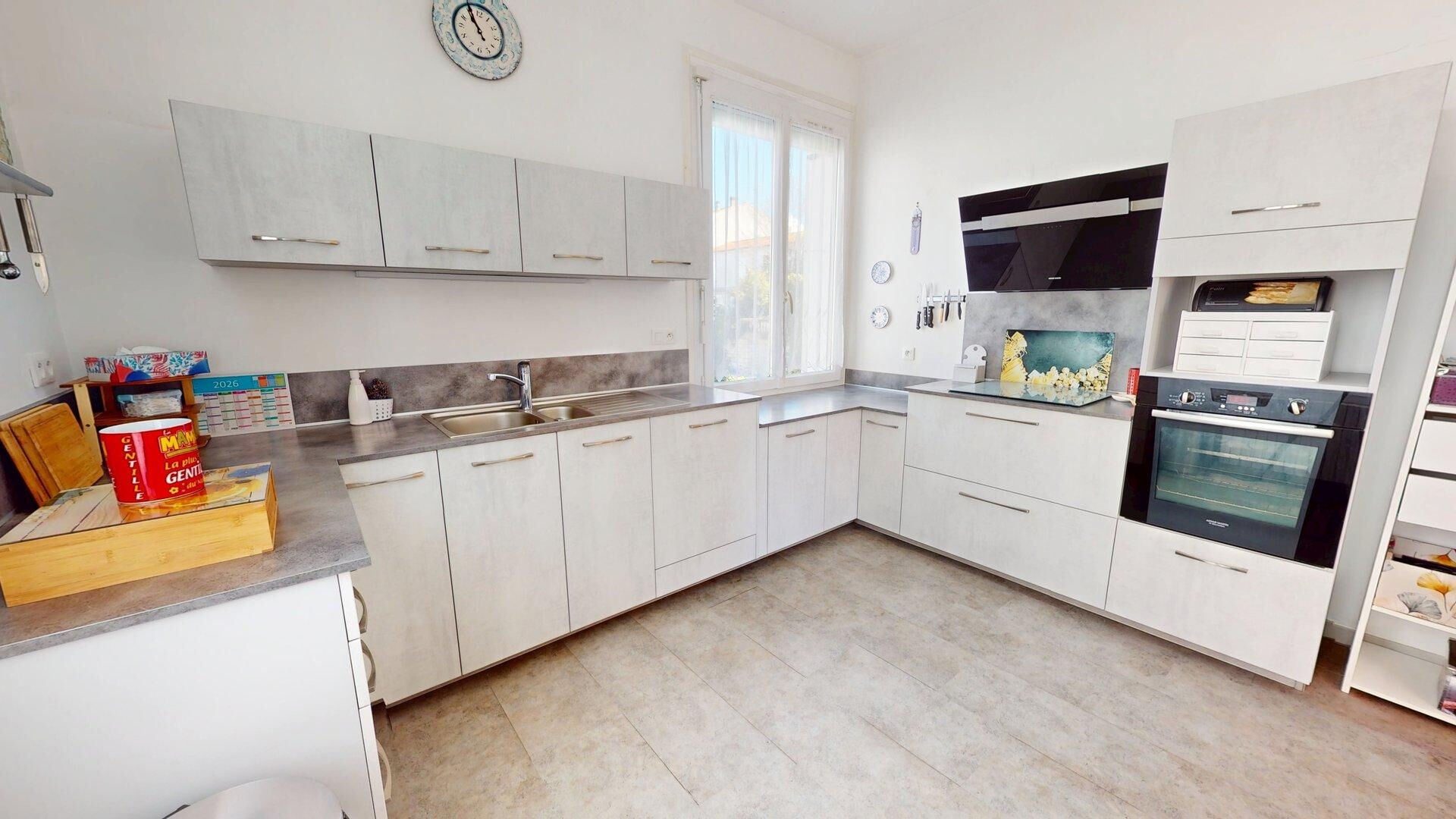 Appartement 3 pièces à vendre à Royan, Marché Central, proche mer