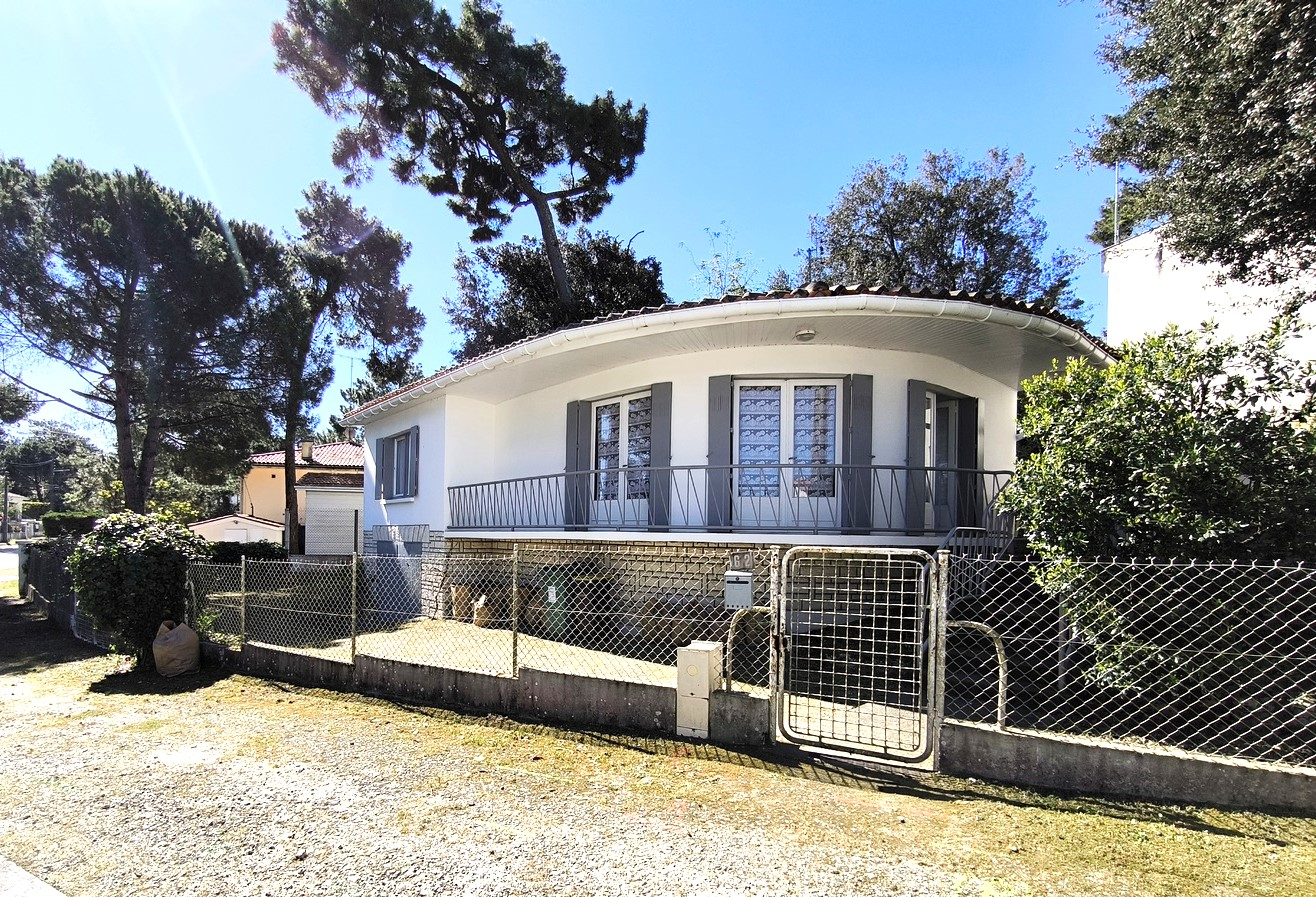 Maison 4 pièces à vendre à Saint Georges de Didonne, proche mer
