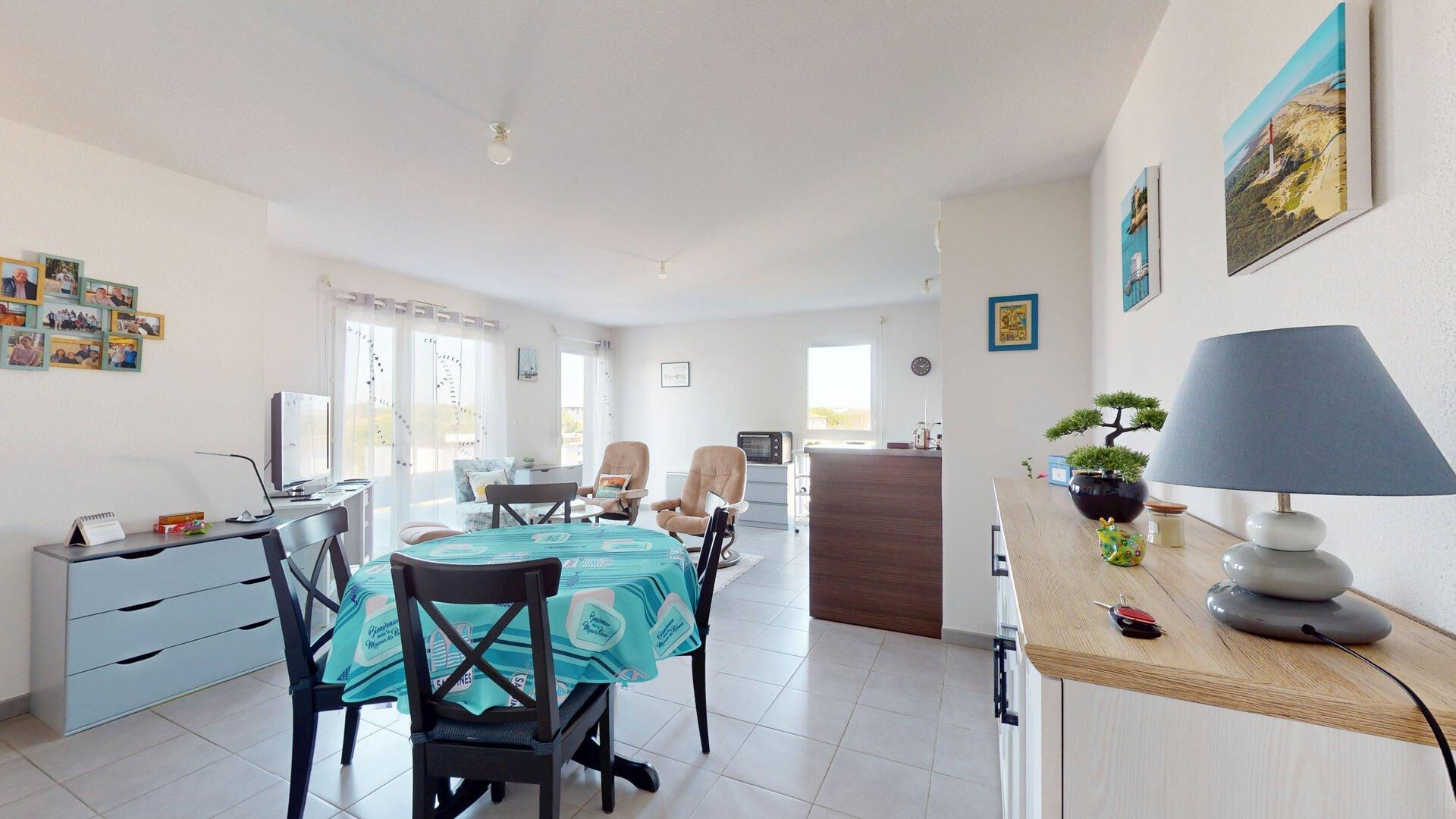 A LOUER APPARTEMENT T3 ROYAN