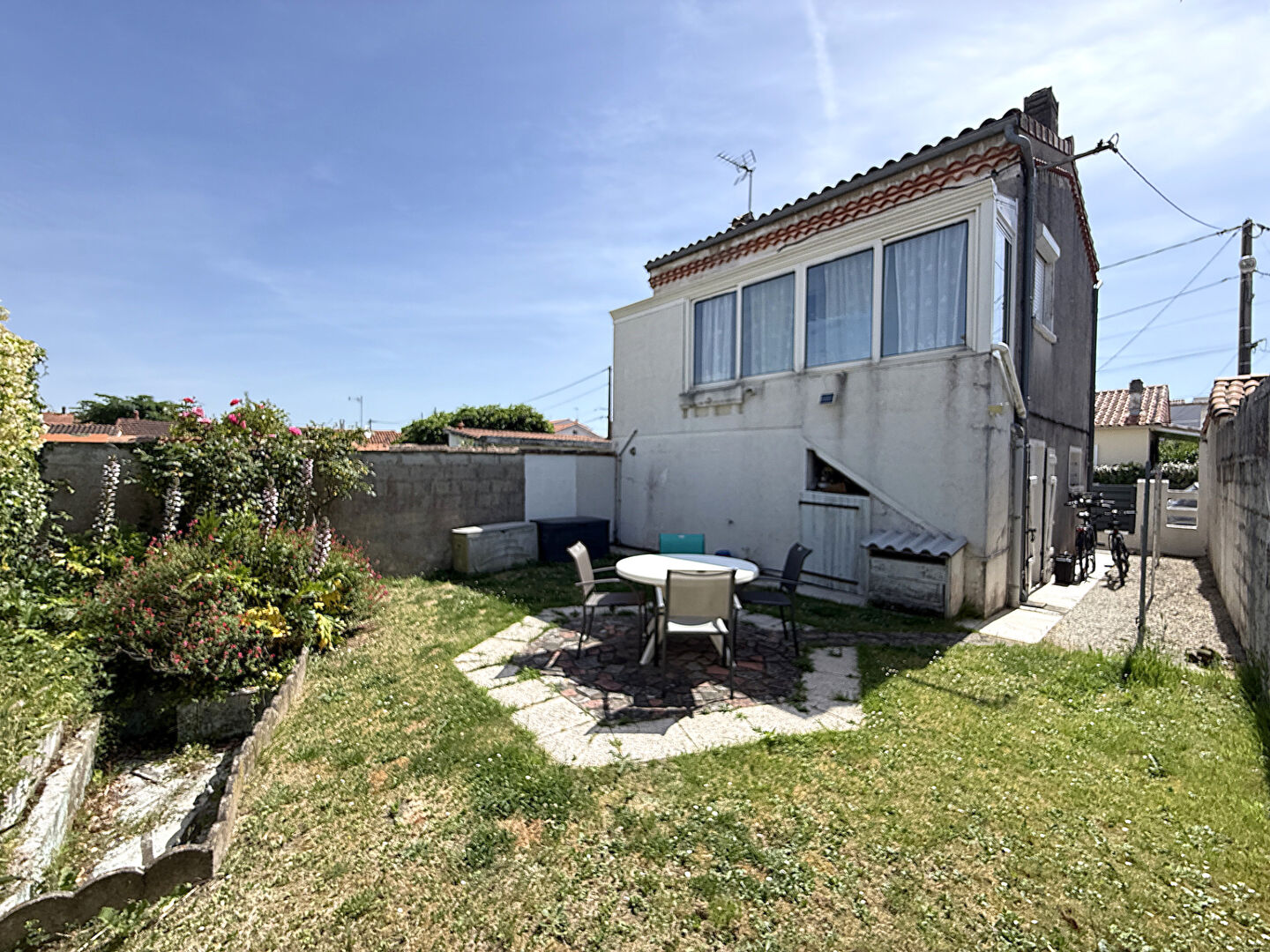Maison 3 pièces à vendre à Royan, proche commodités et mer
