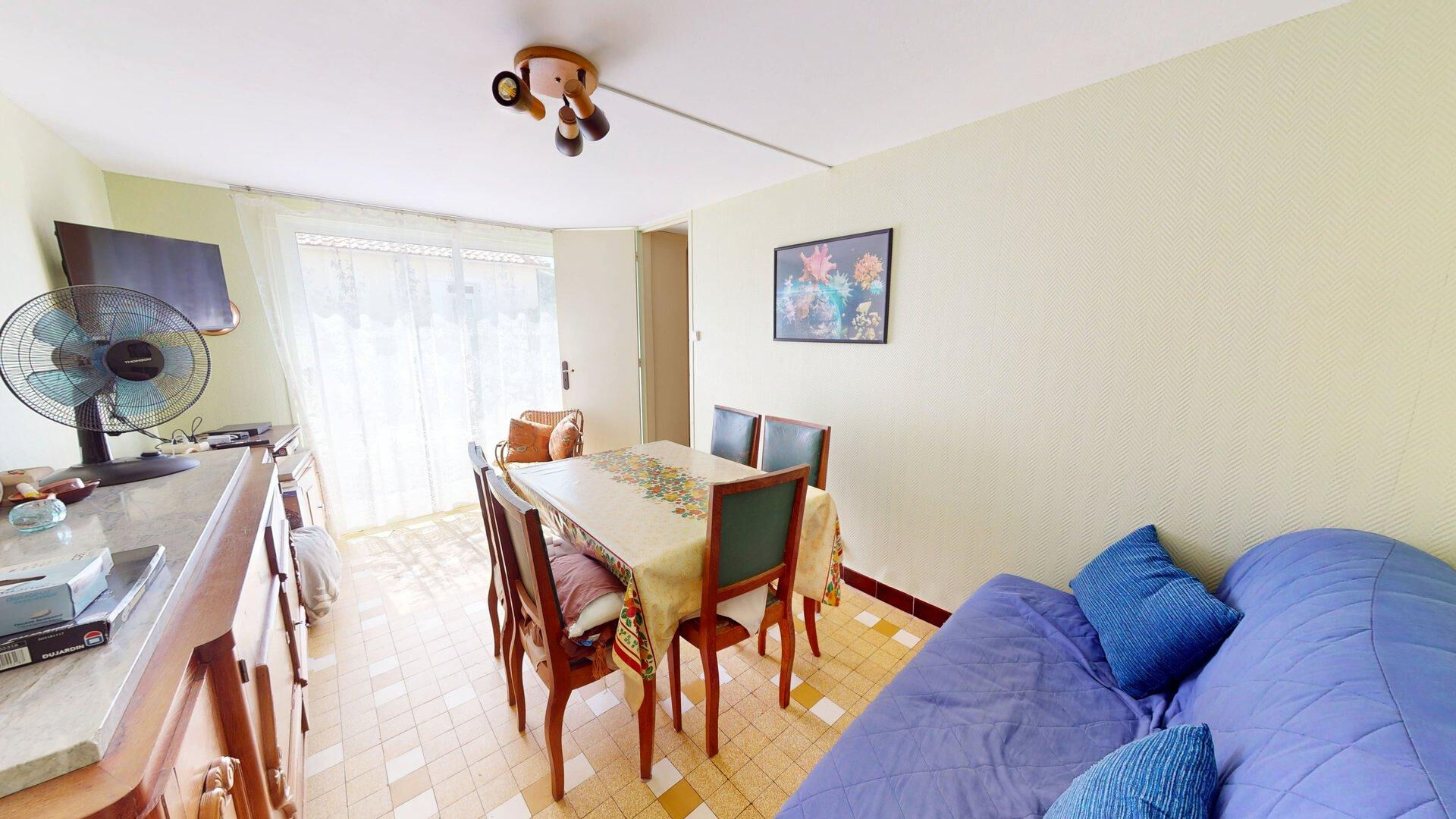 Maison 3 pièces à vendre à Royan, proche commodités et mer