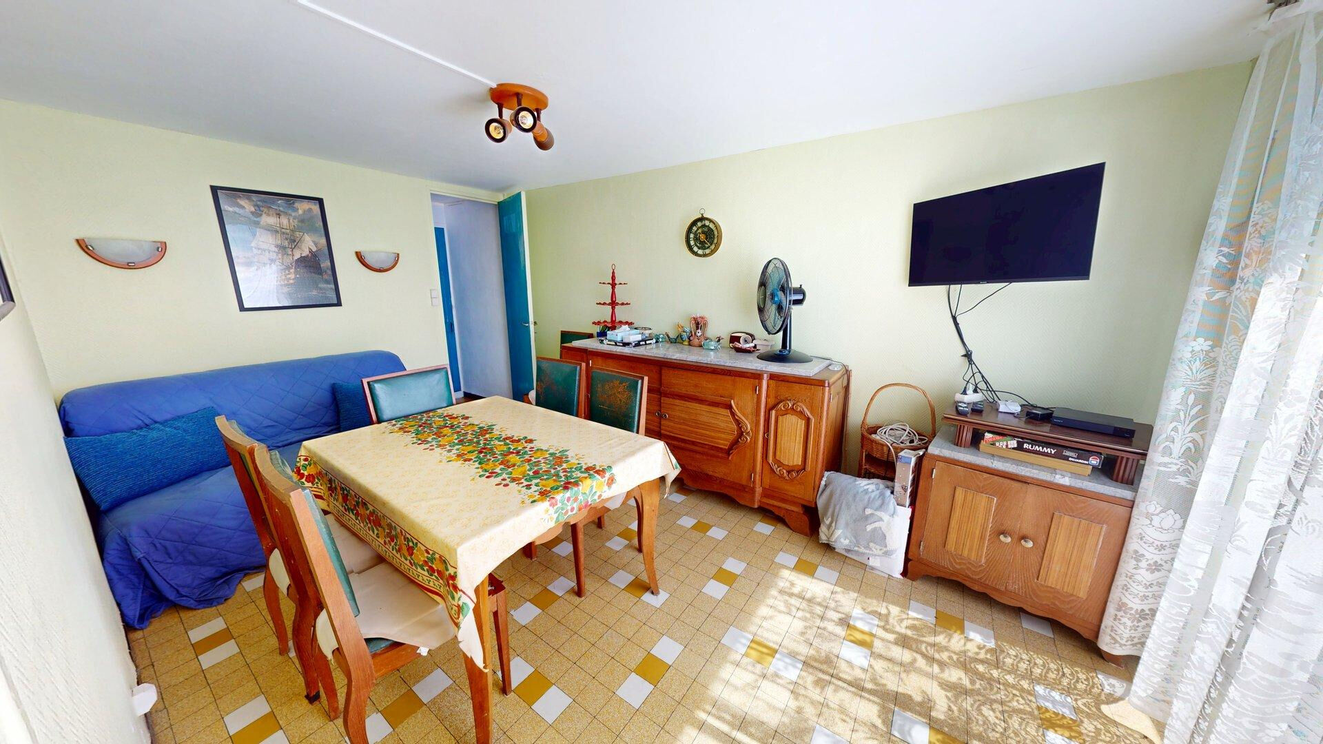 Maison 3 pièces à vendre à Royan, proche commodités et mer