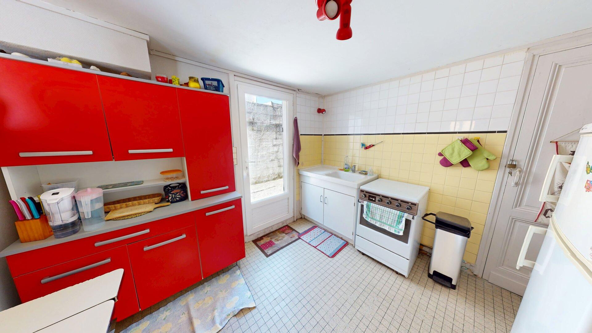 Maison 3 pièces à vendre à Royan, proche commodités et mer