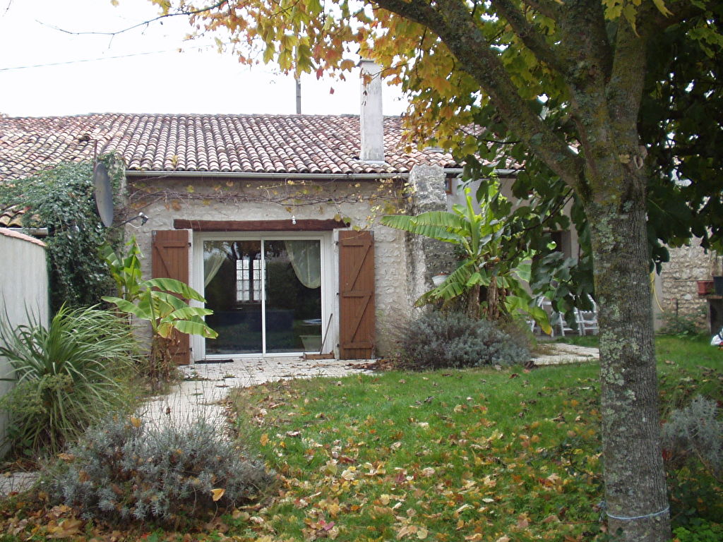 PROCHE ST GEORGES-DE-DIDONNE