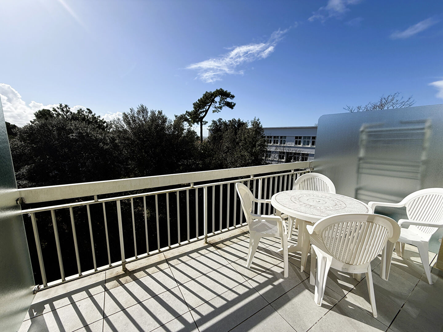 Appartement 3 pièces lumineux au dernier étage à Royan - Parc