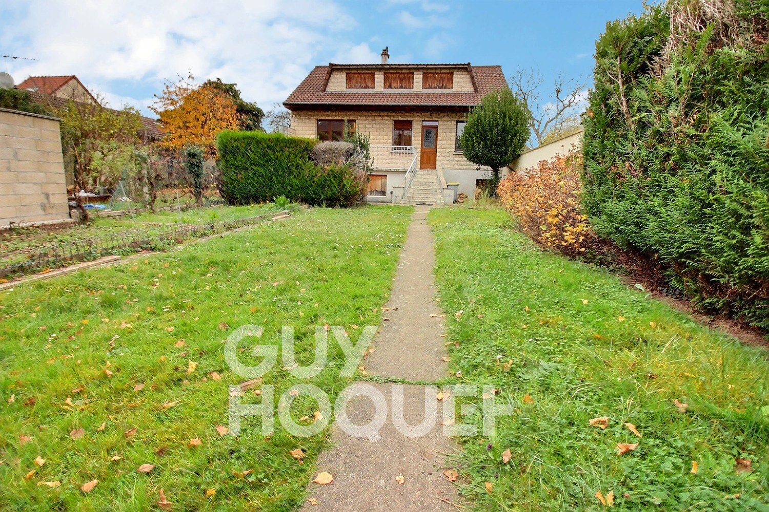 Maison à vendre MONT VALERIEN - 5 pièces, calme et lumineux