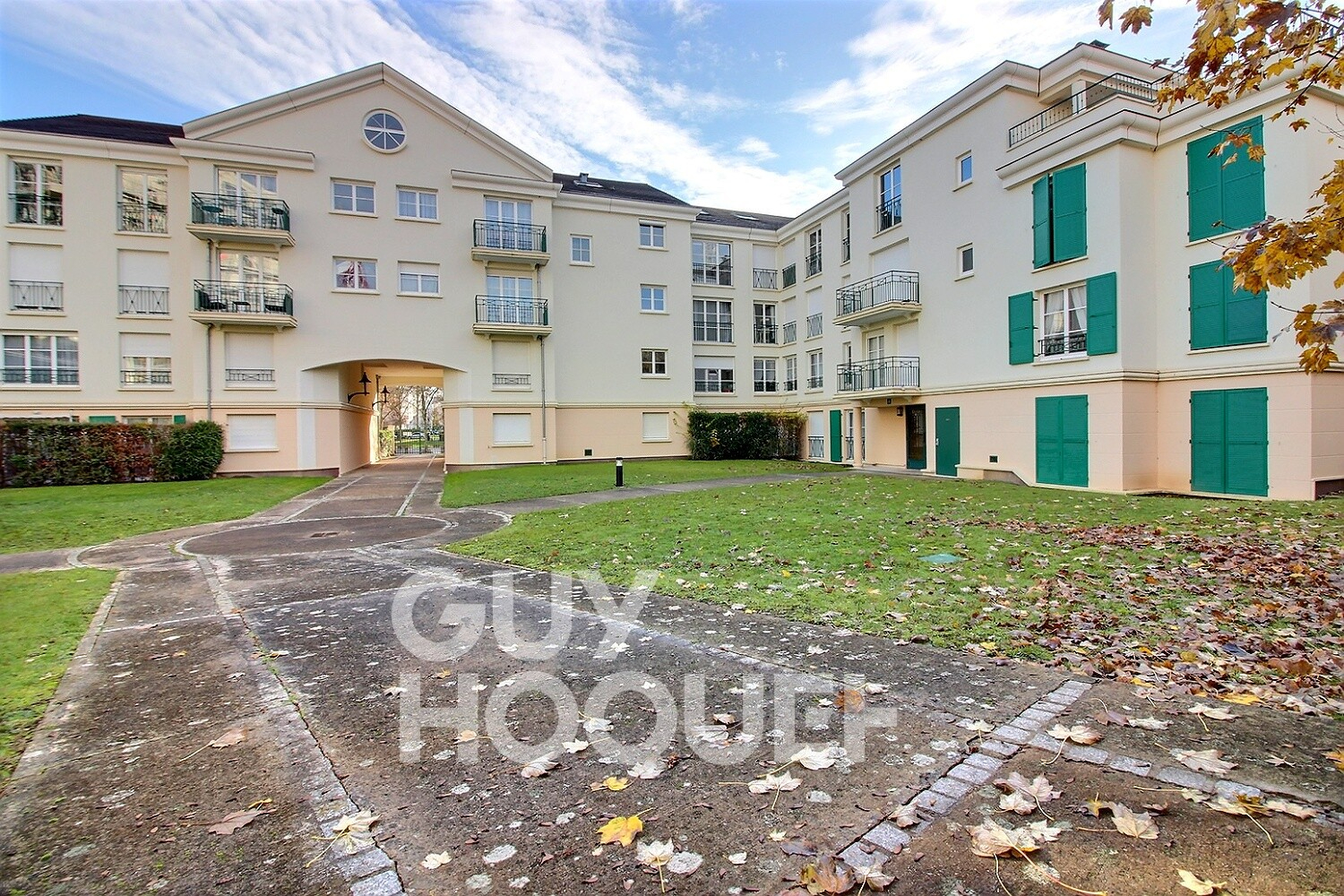 RUEIL-MALMAISON /PLATEAU