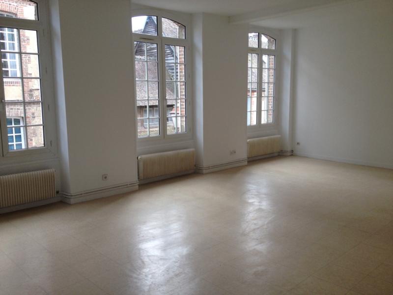 CENTRE L AIGLE - APPARTEMENT