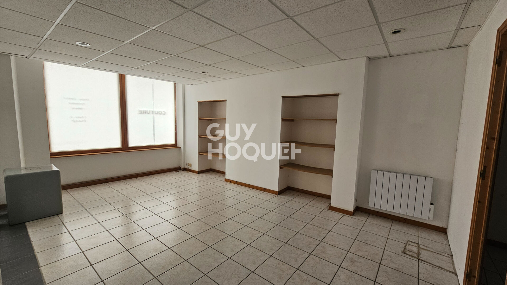 Centre RUGLES - Local Commercial