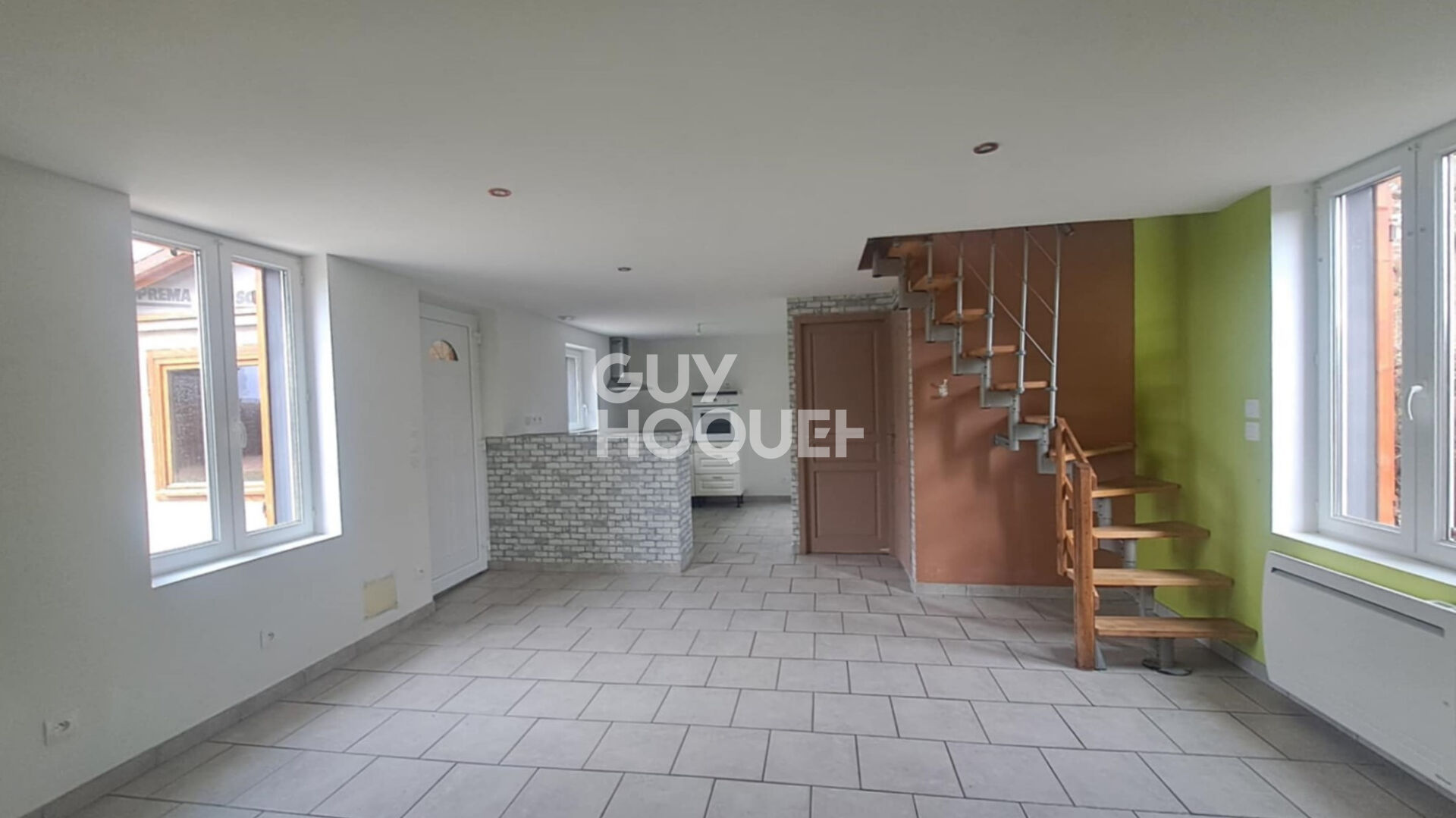 PROCHE RUGLES - Maison en parfait état